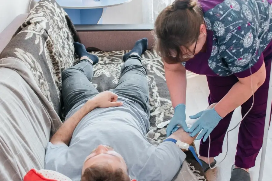 Срочный вывод из запоя в Бердске: быстро, недорого
